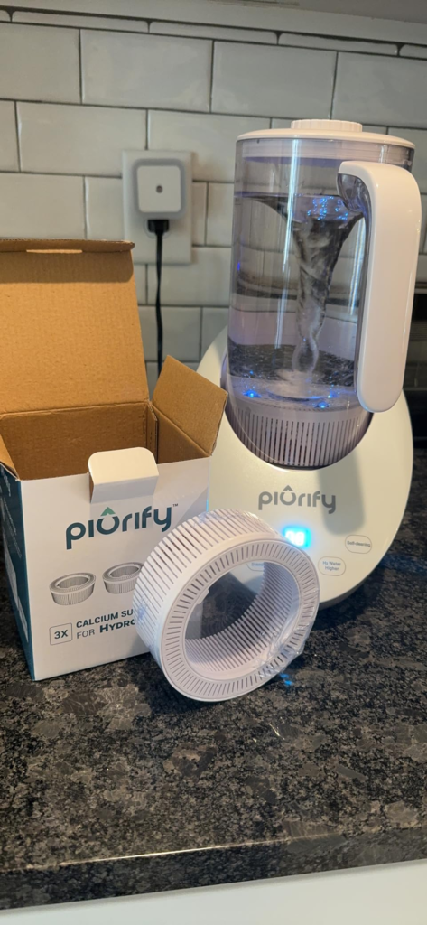 piurify calcium sulfur filter with hydrogen water machine in the kitchen